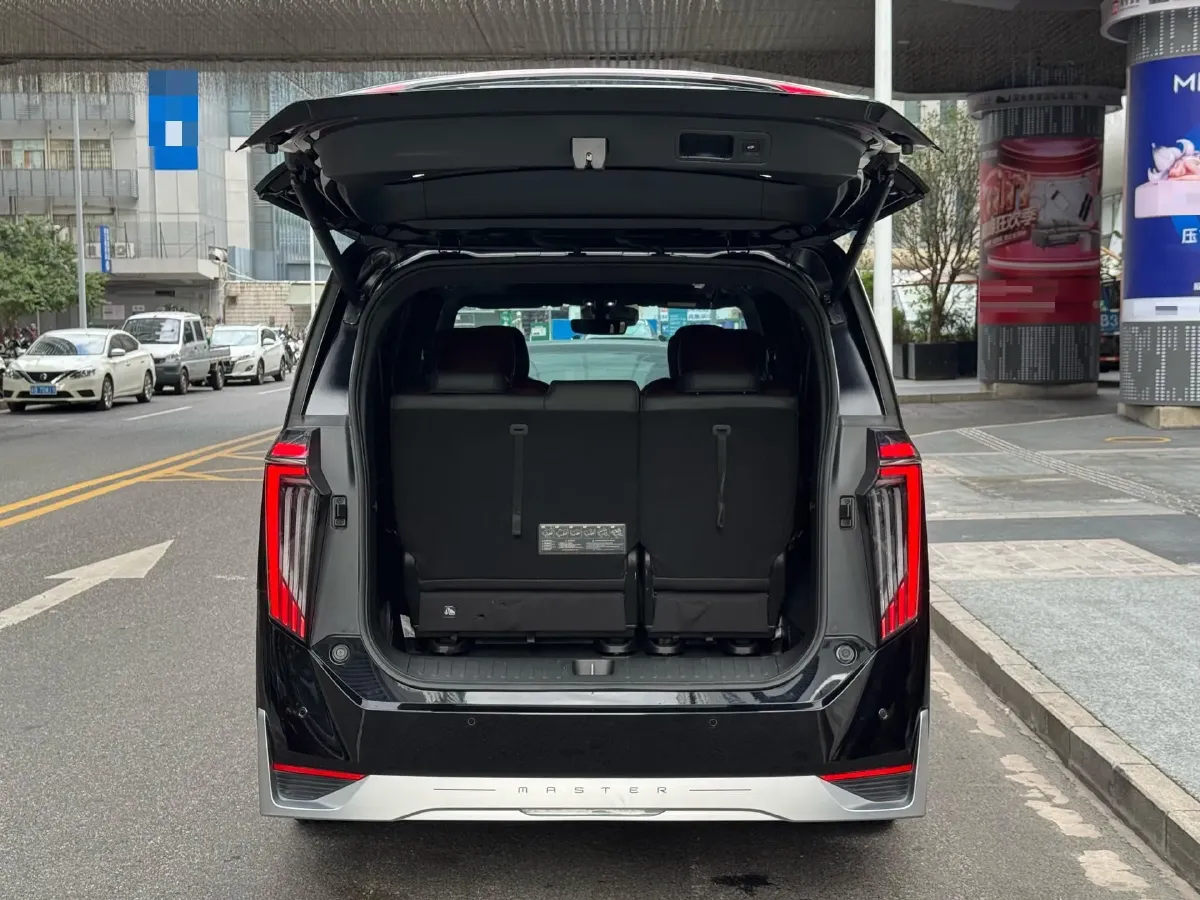 2024 GAC Trumpchi M8 2.0T 252HP L4 8AT,autocango,china used car exporter,china ev exporter,chinese used car exporter,chinese used ev exporter