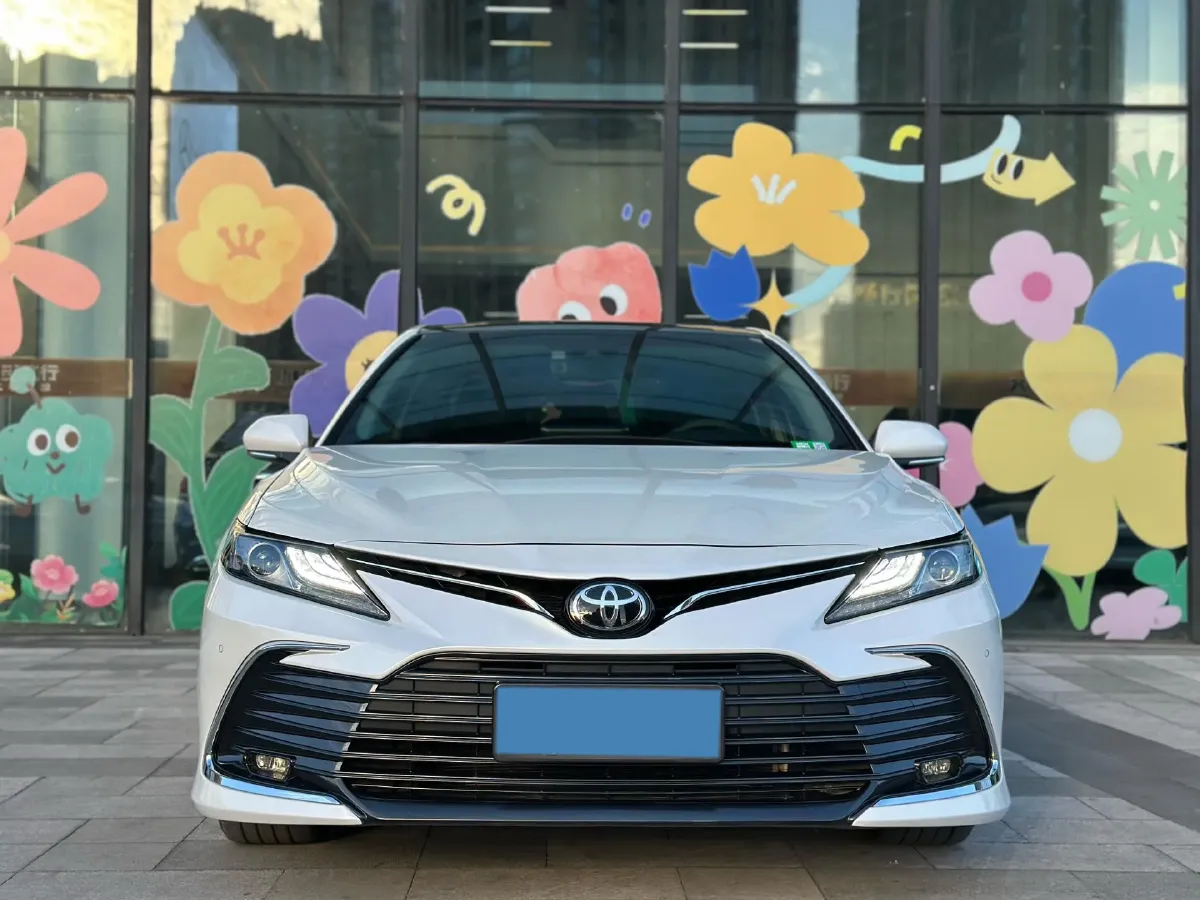2021 Toyota Camry 2.5L 209HP L4 8AT,autocango,china used car exporter,china ev exporter,chinese used car exporter,chinese used ev exporter