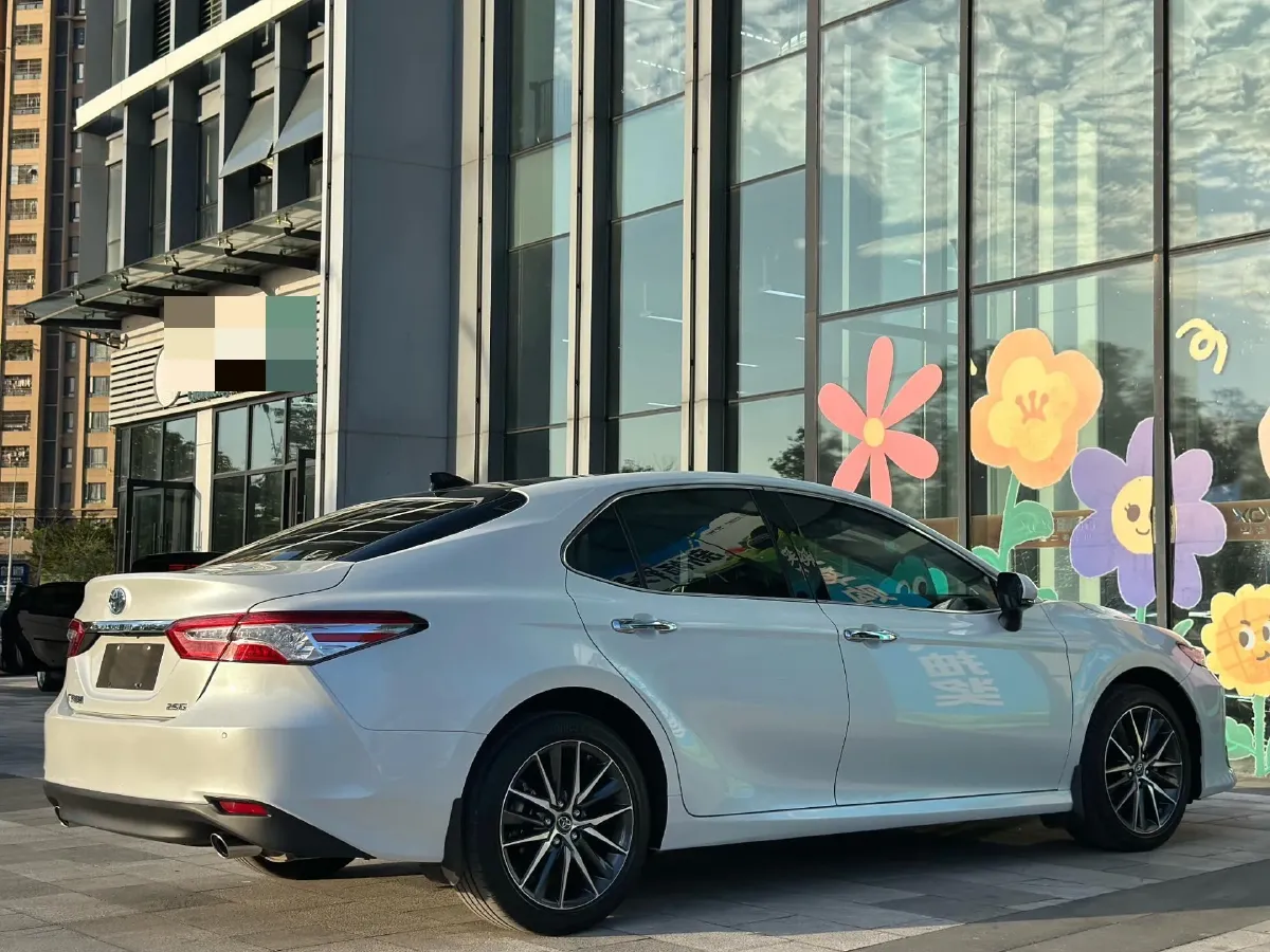 2021 Toyota Camry 2.5L 209HP L4 8AT,autocango,china used car exporter,china ev exporter,chinese used car exporter,chinese used ev exporter