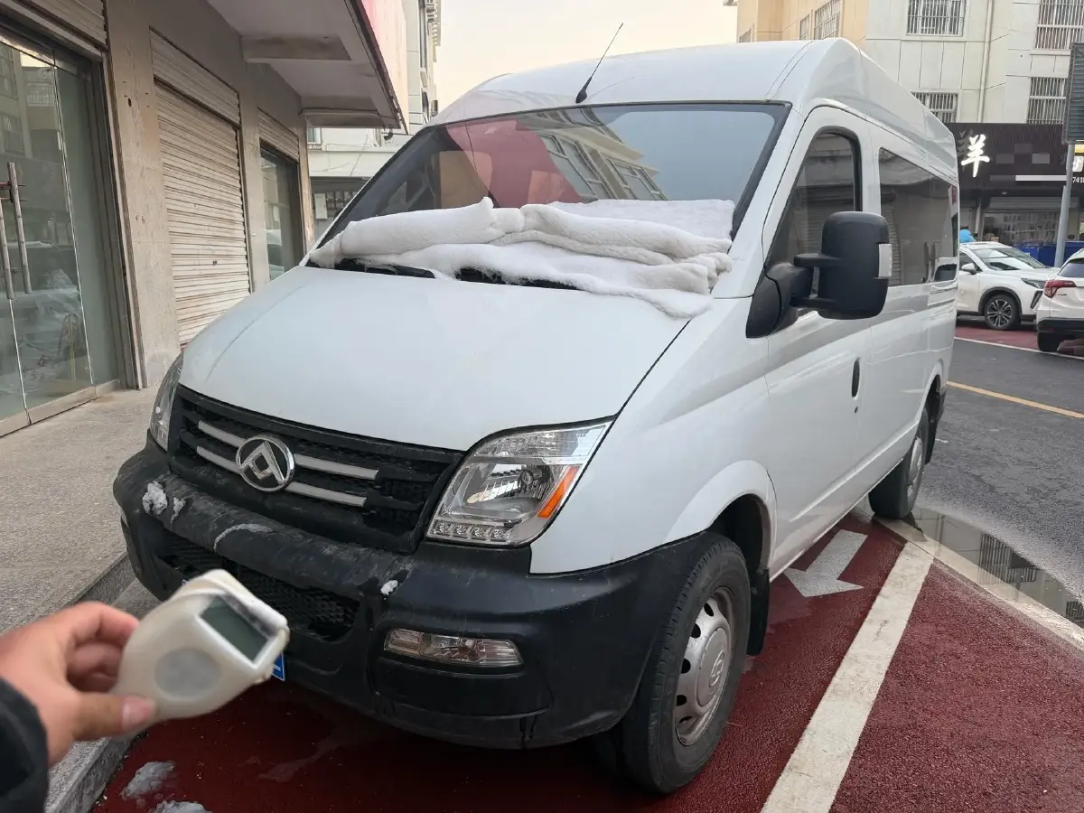 2019 MAXUS XinTu V80 2.0T 139HP L4 6MT