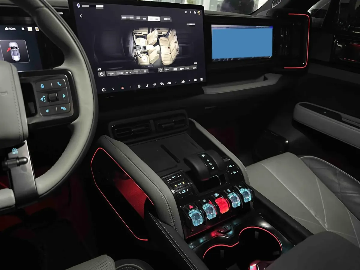 2025 FangChengBao Bao 5 1.5T 194HP L4 E-CVT PHEV 31.8KWH,autocango,china used car exporter,china ev exporter,chinese used car exporter,chinese used ev exporter