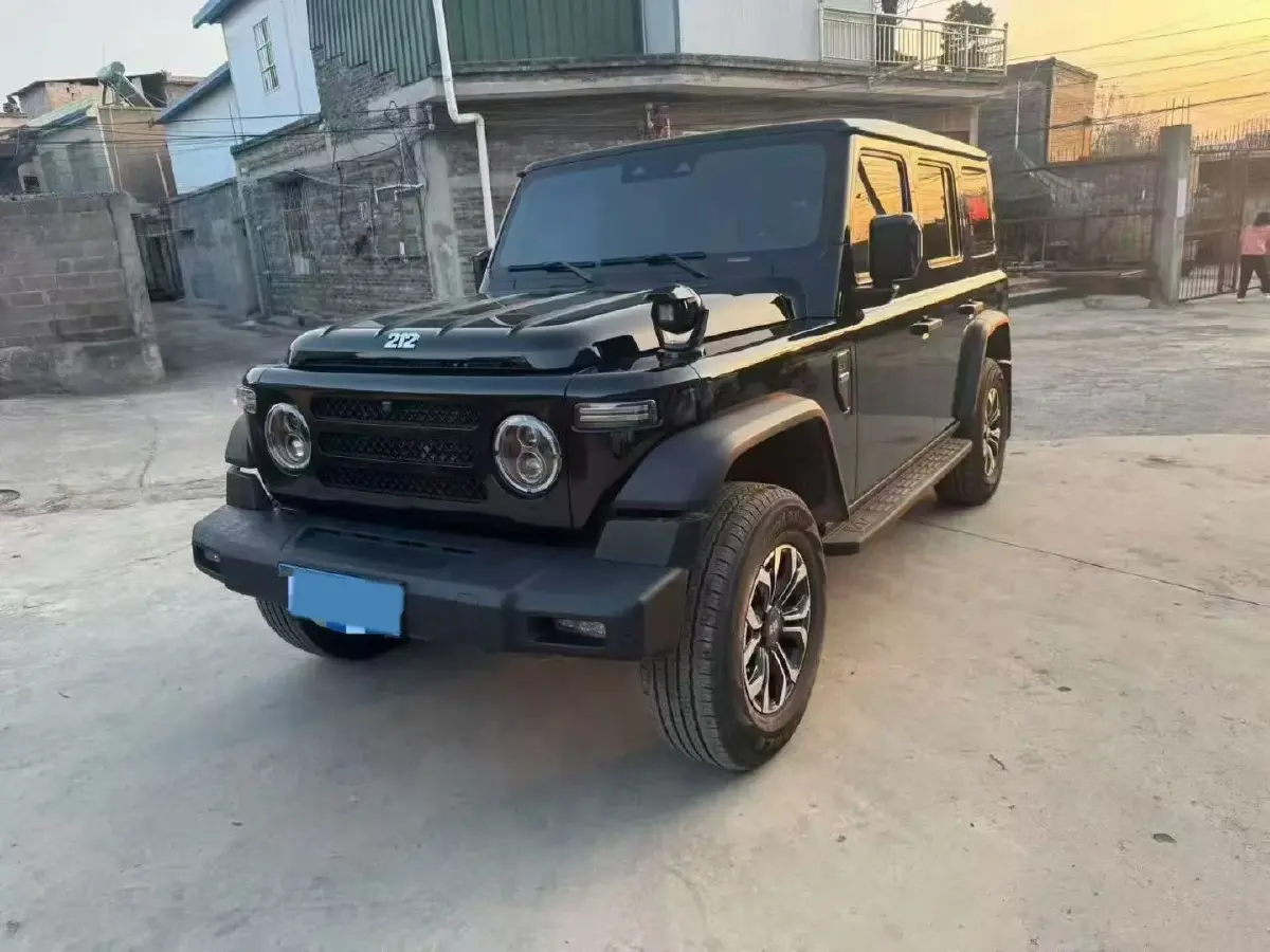 2024 212 212 T01 2.0T 252HP L4 8AT