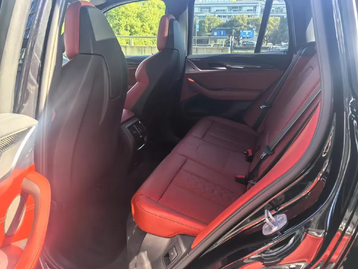 2022 BMW X3 M 3.0T 510HP L6 8AT,autocango,china used car exporter,china ev exporter,chinese used car exporter,chinese used ev exporter