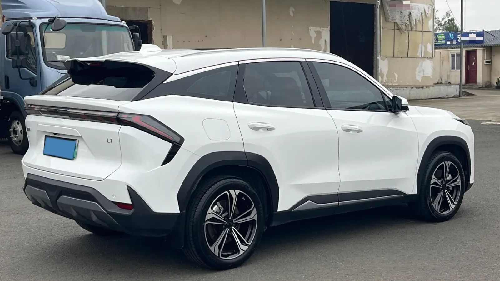 2023 Geely Galaxy L7 1.5T 163HP L4 3DHT PHEV 18.7KWH,autocango,china used car exporter,china ev exporter,chinese used car exporter,chinese used ev exporter