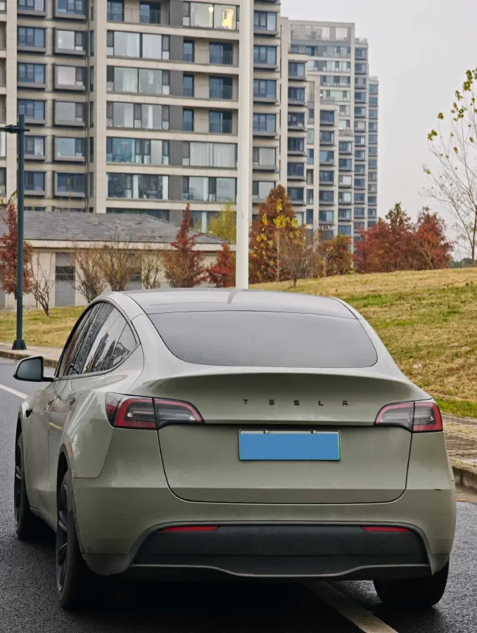 2022 Tesla Model Y BEV 60KWH,autocango,china used car exporter,china ev exporter,chinese used car exporter,chinese used ev exporter