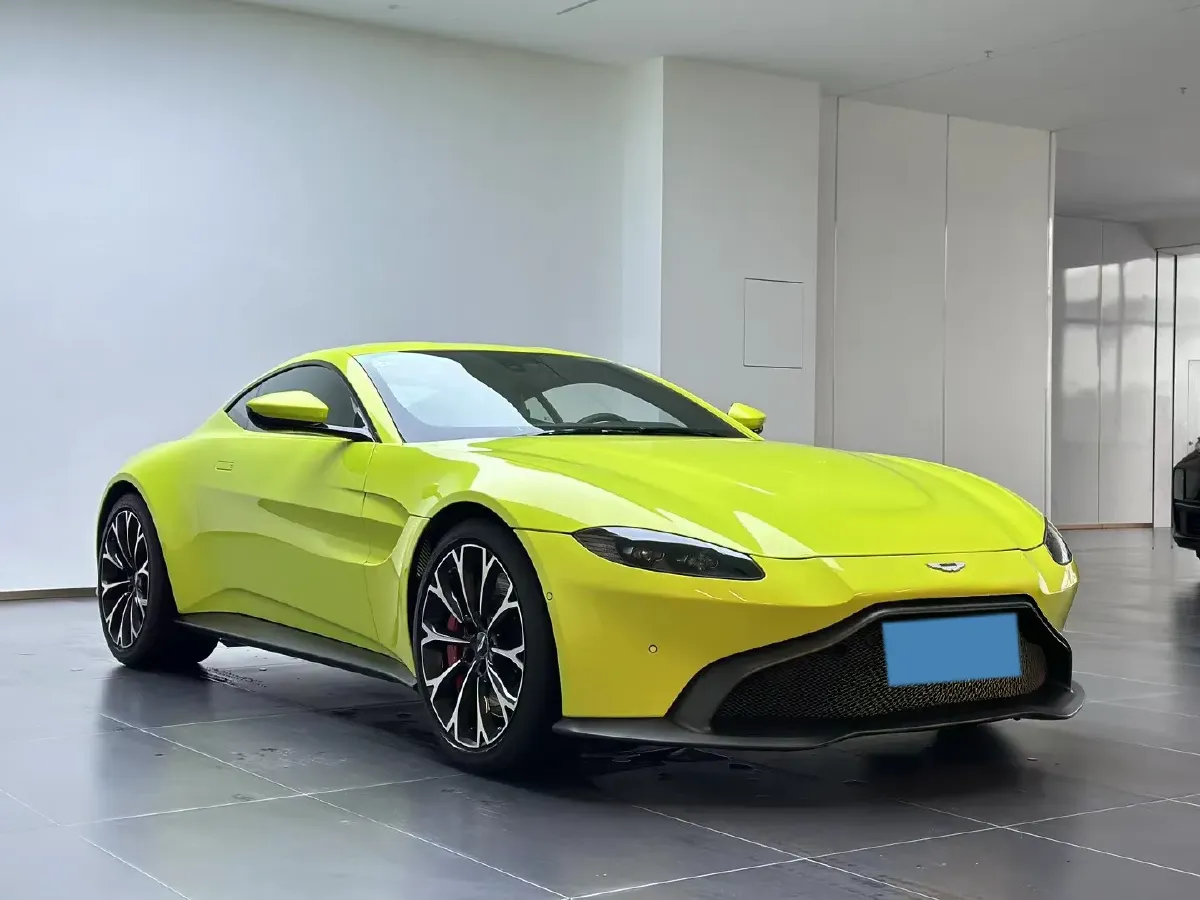 2018 Aston Martin V8 Vantage 4.0T 510HP V8 8AT,autocango,china used car exporter,china ev exporter,chinese used car exporter,chinese used ev exporter