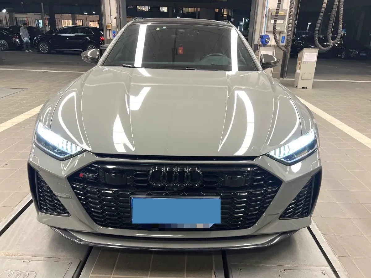 2021 Audi RS 6 4.0T 600HP V8 8AT,autocango,china used car exporter,china ev exporter,chinese used car exporter,chinese used ev exporter
