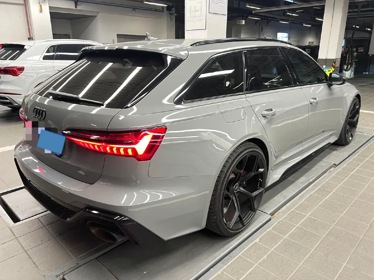 2021 Audi RS 6 4.0T 600HP V8 8AT,autocango,china used car exporter,china ev exporter,chinese used car exporter,chinese used ev exporter