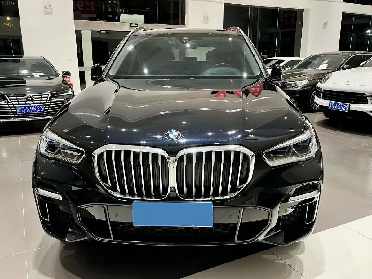 2022 BMW X5 2.0T 245HP L4 8AT,autocango,china used car exporter,china ev exporter,chinese used car exporter,chinese used ev exporter