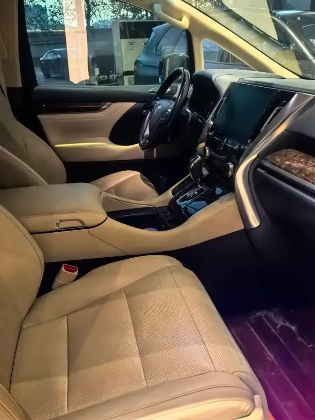 2020 Toyota Alphard 2.5L 117HP L4 E-CVT Hybrid,autocango,china used car exporter,china ev exporter,chinese used car exporter,chinese used ev exporter