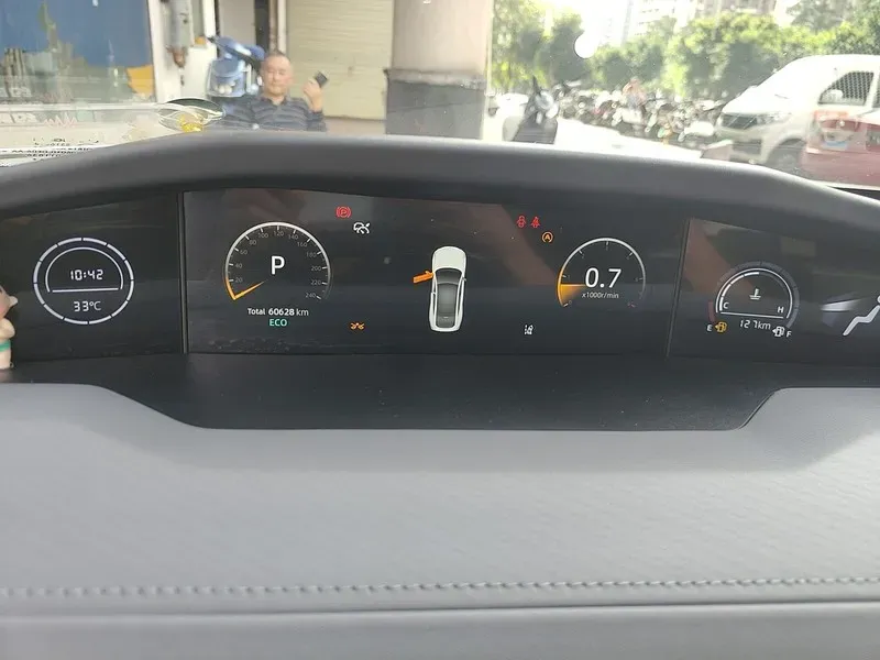 2022 ChangAn UNI-V 1.5T 188HP L4 7DCT,autocango,china used car exporter,china ev exporter,chinese used car exporter,chinese used ev exporter
