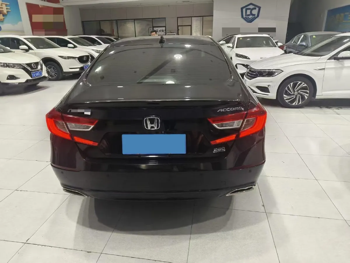 2021 Honda Accord 1.5T 194HP L4 CVT,autocango,china used car exporter,china ev exporter,chinese used car exporter,chinese used ev exporter