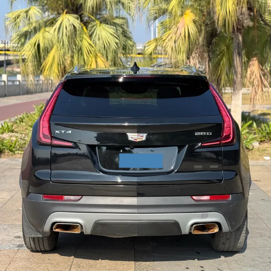 2021 Cadillac XT4 2.0T 237HP L4 9AT,autocango,china used car exporter,china ev exporter,chinese used car exporter,chinese used ev exporter