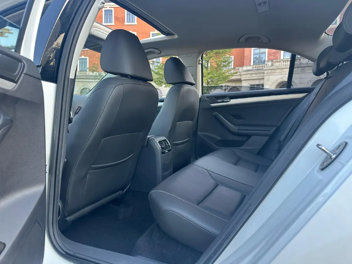 2018 Volkswagen Sagitar 1.4T 150HP L4 7DCT,autocango,china used car exporter,china ev exporter,chinese used car exporter,chinese used ev exporter