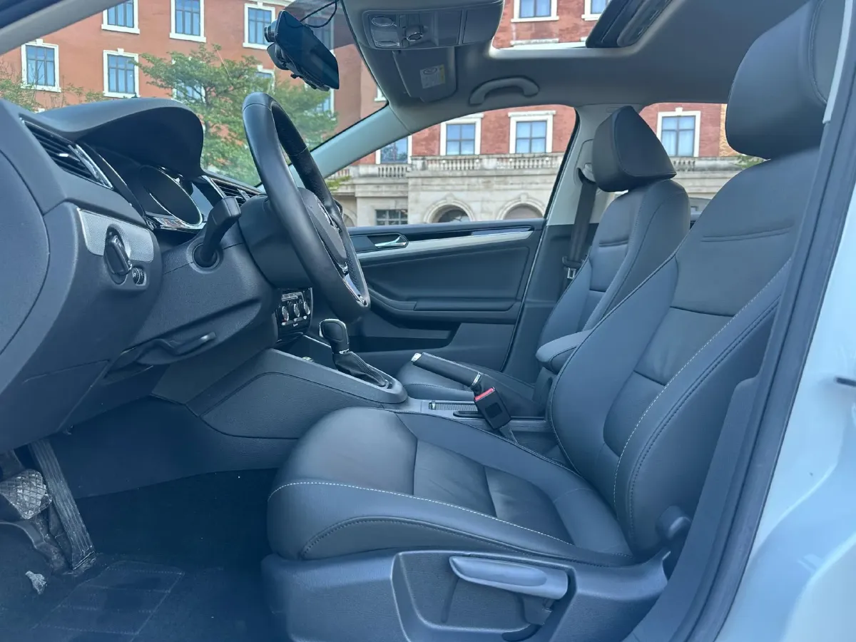 2018 Volkswagen Sagitar 1.4T 150HP L4 7DCT,autocango,china used car exporter,china ev exporter,chinese used car exporter,chinese used ev exporter