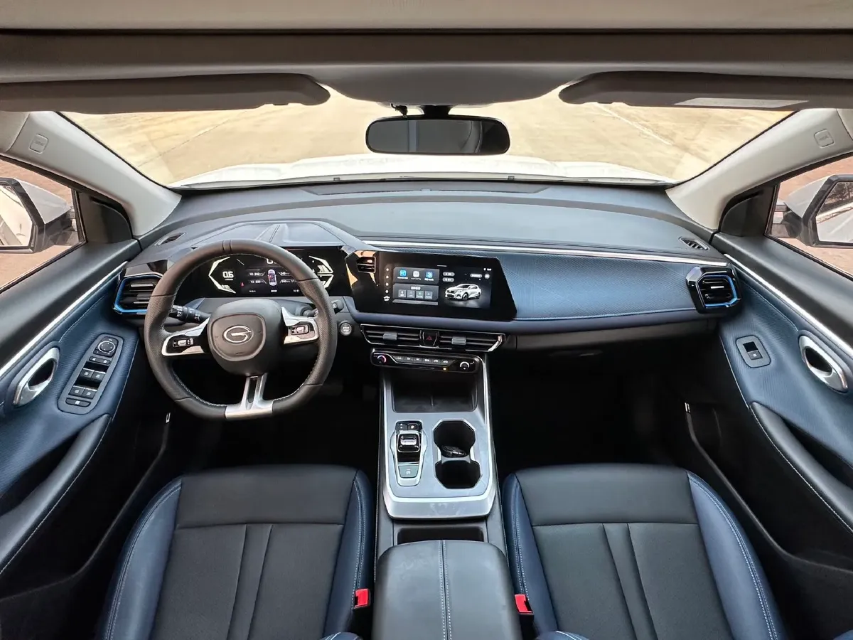 2023 GAC Trumpchi GS3 1.5T 177HP L4 7DCT,autocango,china used car exporter,china ev exporter,chinese used car exporter,chinese used ev exporter