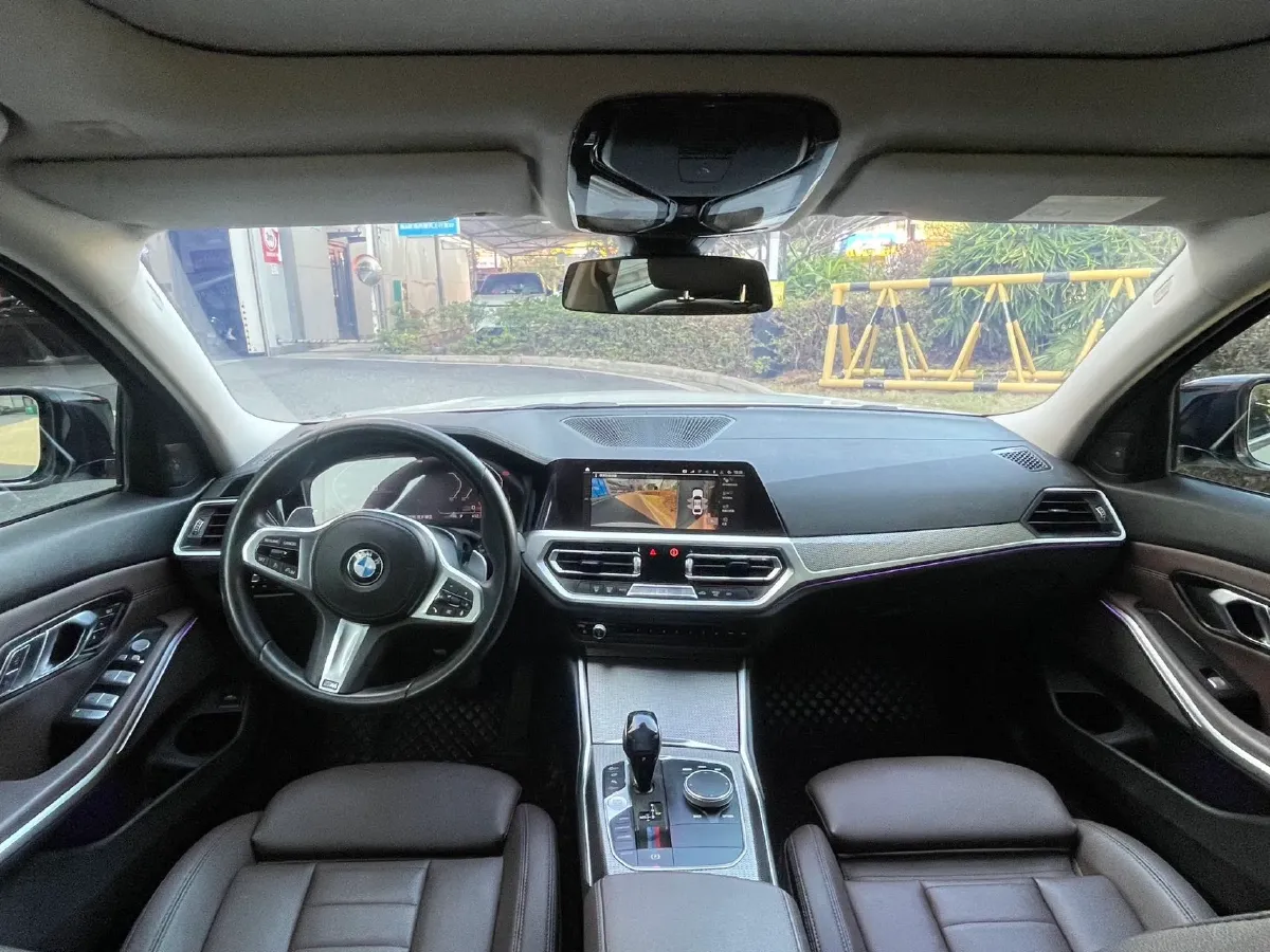 2020 BMW 3 Series 2.0T 184HP L4 8AT,autocango,china used car exporter,china ev exporter,chinese used car exporter,chinese used ev exporter