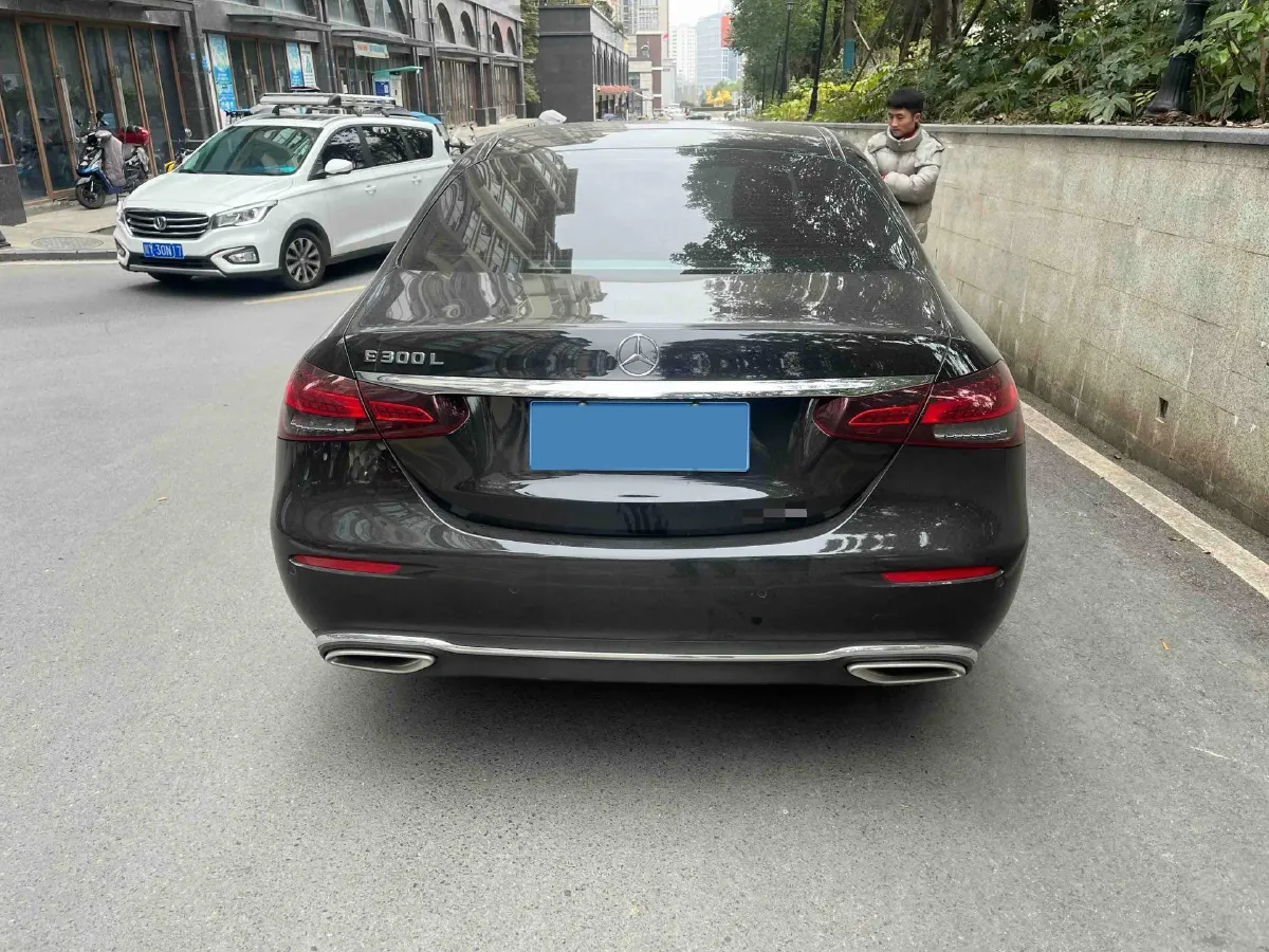 2023 Mercedes-Benz E Class 2.0T 258HP L4 9AT,autocango,china used car exporter,china ev exporter,chinese used car exporter,chinese used ev exporter
