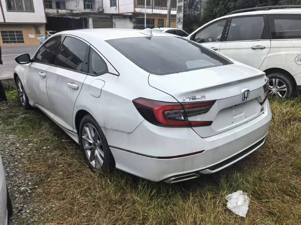 2022 Honda Accord 1.5T 194HP L4 CVT,autocango,china used car exporter,china ev exporter,chinese used car exporter,chinese used ev exporter
