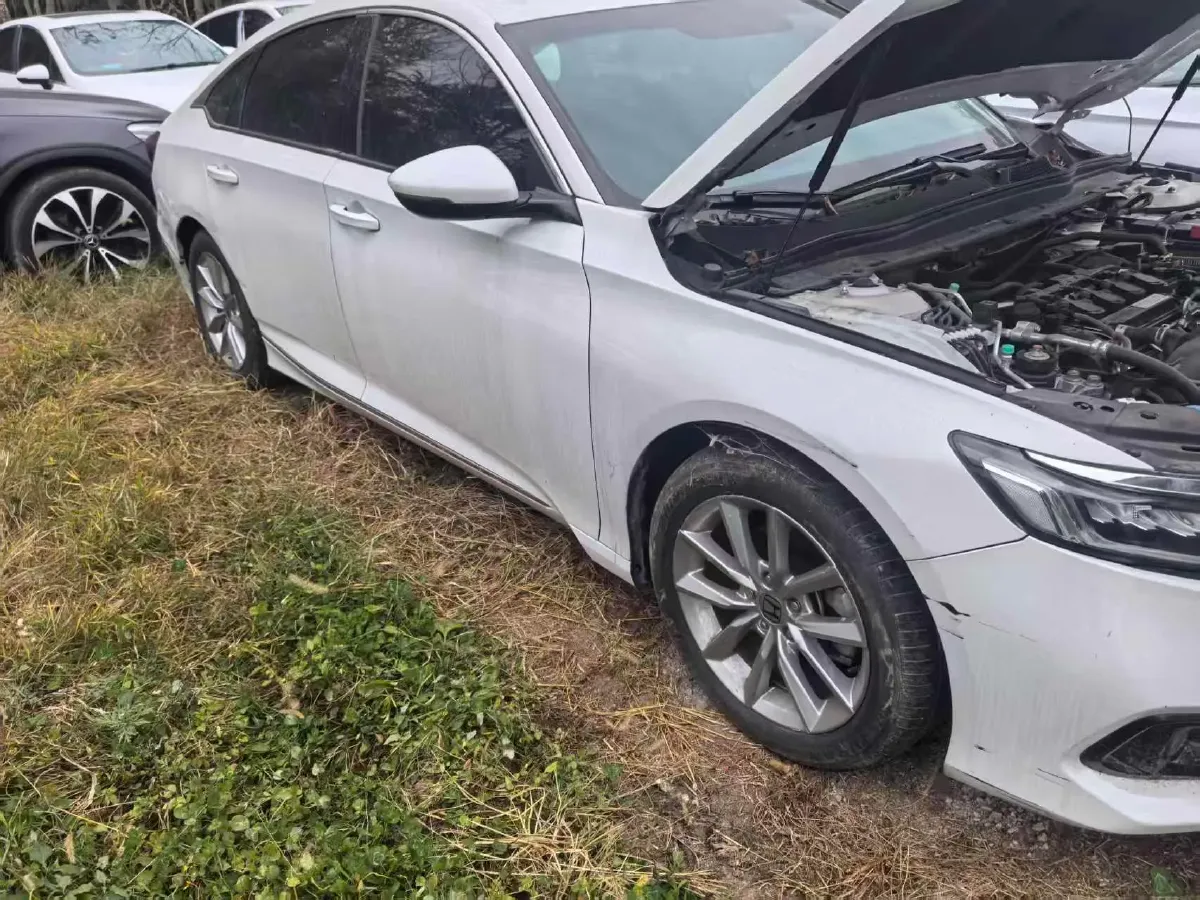 2022 Honda Accord 1.5T 194HP L4 CVT,autocango,china used car exporter,china ev exporter,chinese used car exporter,chinese used ev exporter