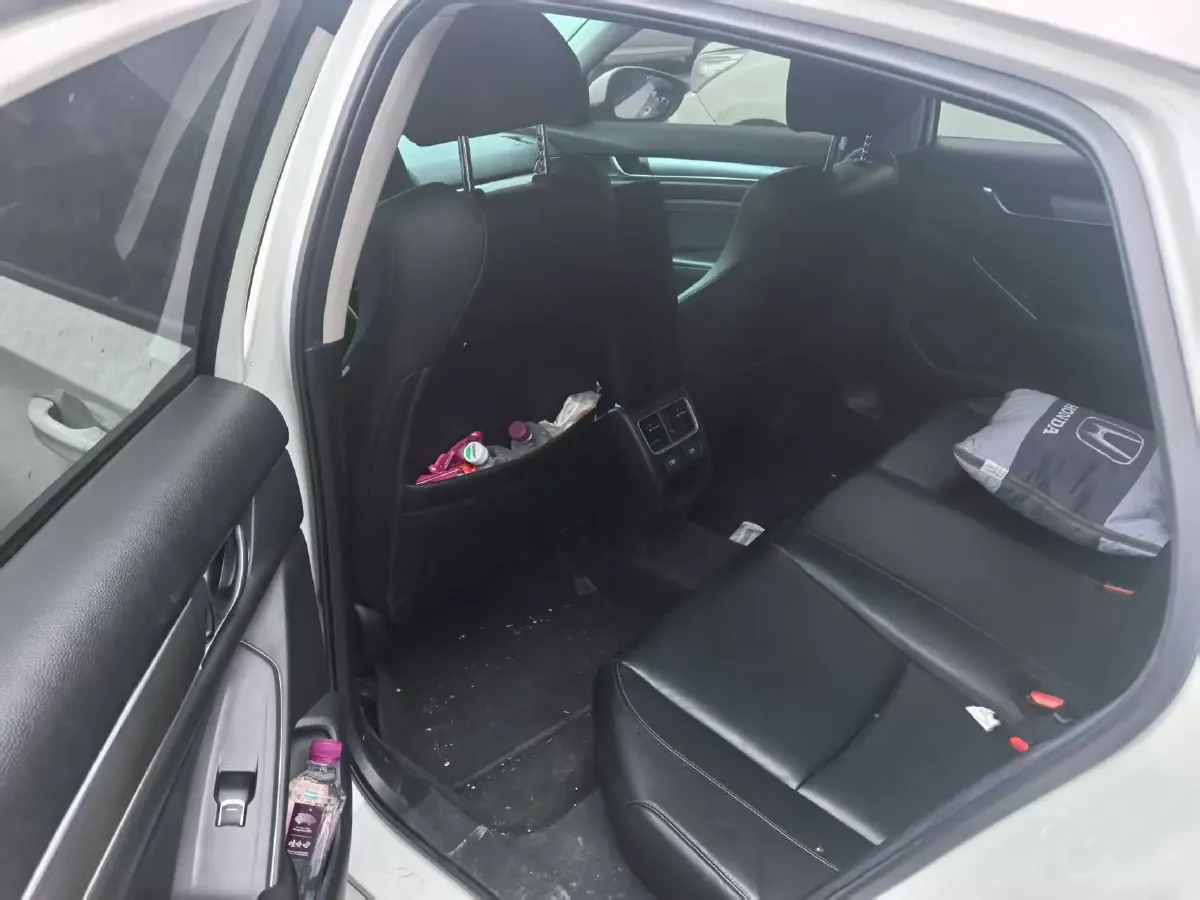 2022 Honda Accord 1.5T 194HP L4 CVT,autocango,china used car exporter,china ev exporter,chinese used car exporter,chinese used ev exporter