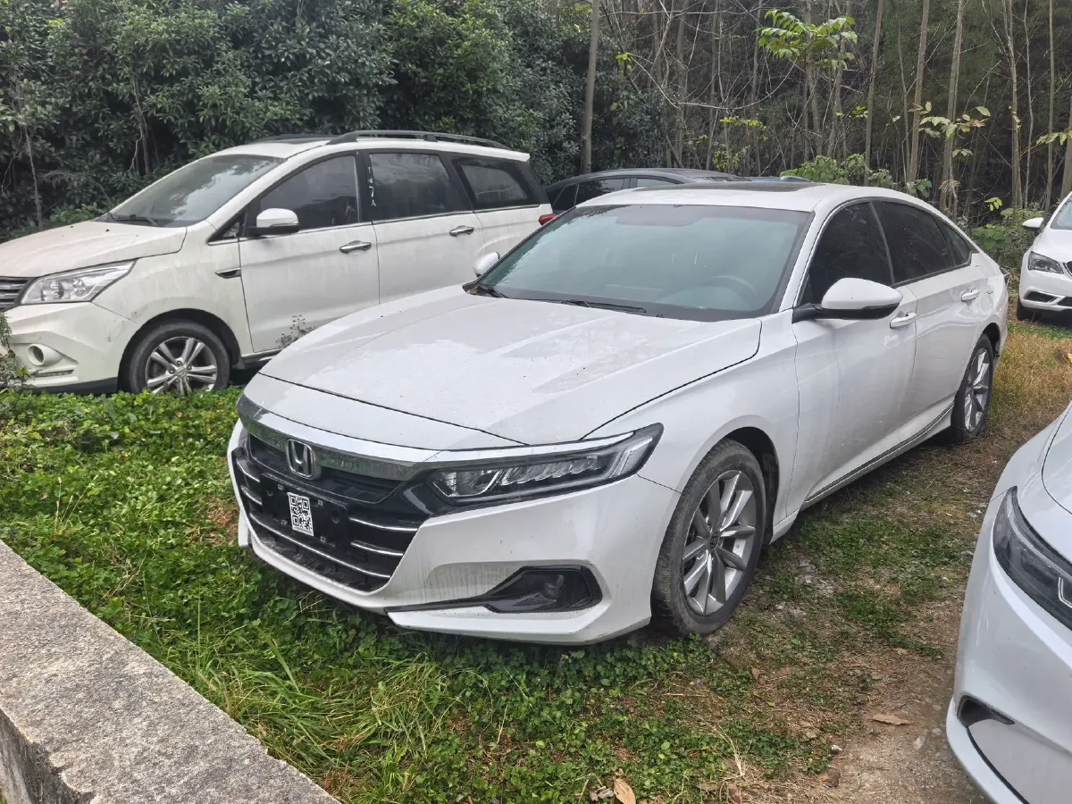 2022 Honda Accord 1.5T 194HP L4 CVT,autocango,china used car exporter,china ev exporter,chinese used car exporter,chinese used ev exporter