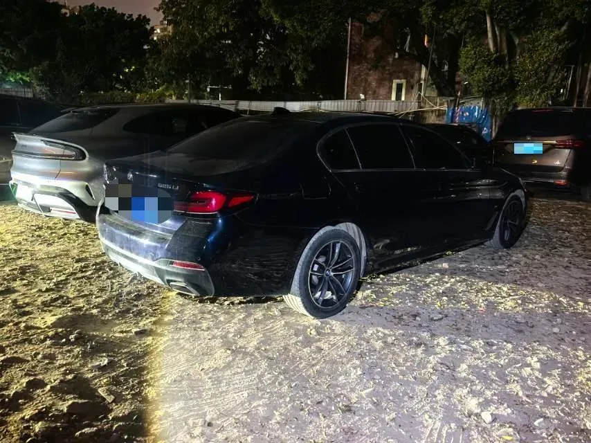 2022 BMW 5 Series 2.0T 184HP L4 8AT,autocango,china used car exporter,china ev exporter,chinese used car exporter,chinese used ev exporter