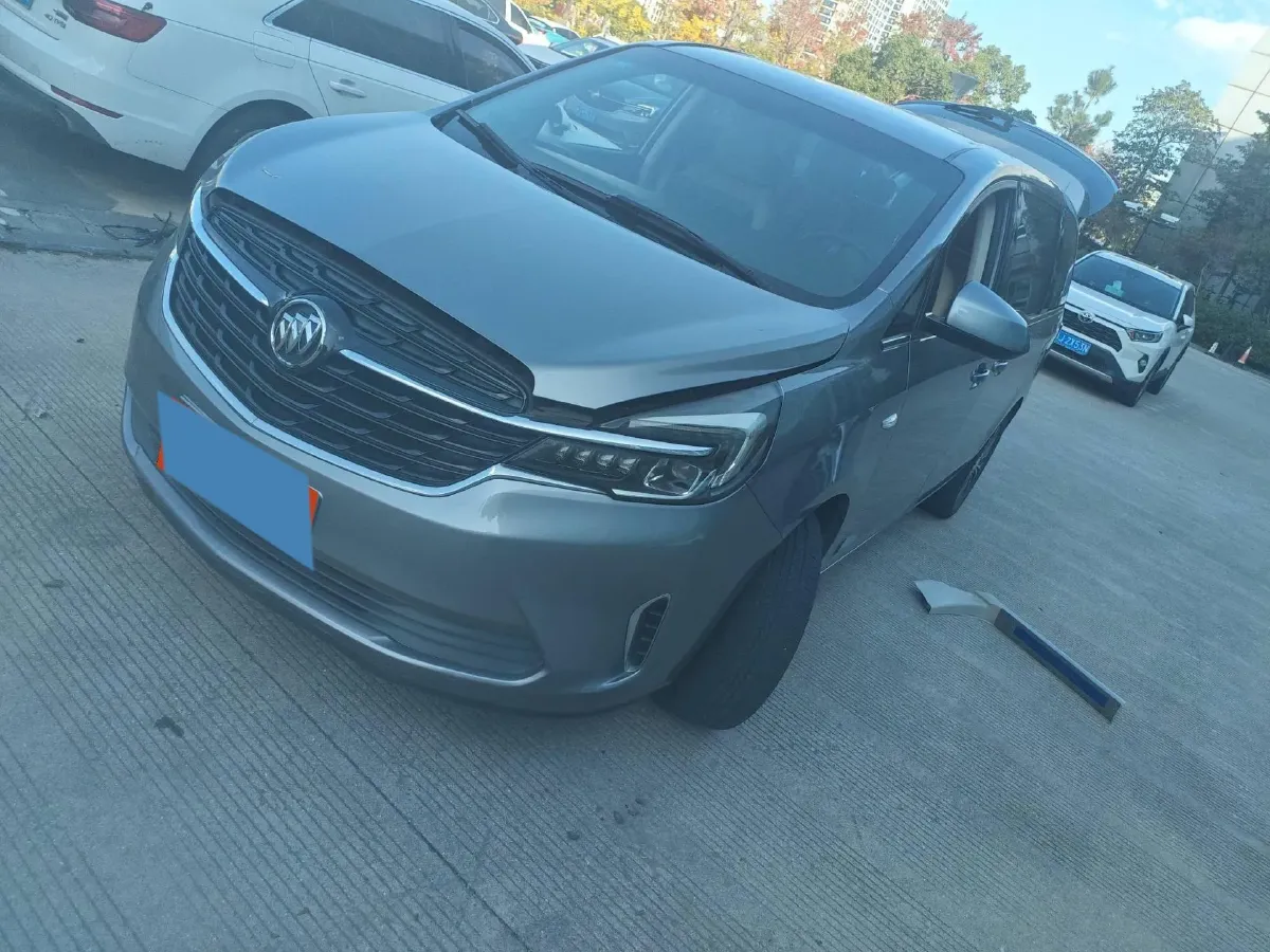 2021 Buick GL8 2.0T 237HP L4 9AT,autocango,china used car exporter,china ev exporter,chinese used car exporter,chinese used ev exporter