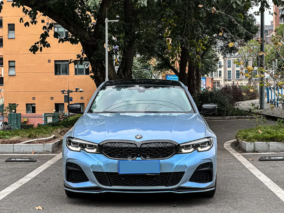 2021 BMW 3 Series 2.0T 184HP L4 8AT,autocango,china used car exporter,china ev exporter,chinese used car exporter,chinese used ev exporter