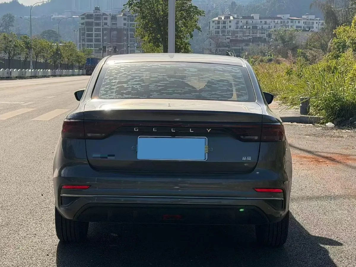 2022 Geely Emgrand 1.5L 114HP L4 CVT,autocango,china used car exporter,china ev exporter,chinese used car exporter,chinese used ev exporter