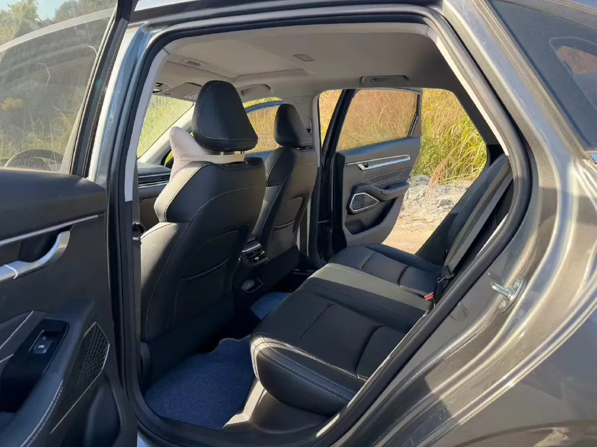 2022 Geely Emgrand 1.5L 114HP L4 CVT,autocango,china used car exporter,china ev exporter,chinese used car exporter,chinese used ev exporter