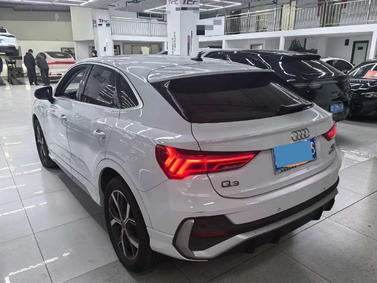 2020 Audi Q3 Sportback 2.0T 186HP L4 7DCT,autocango,china used car exporter,china ev exporter,chinese used car exporter,chinese used ev exporter