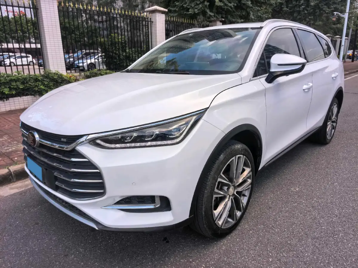 2019 BYD Tang 2.0T 192HP L4 6AT