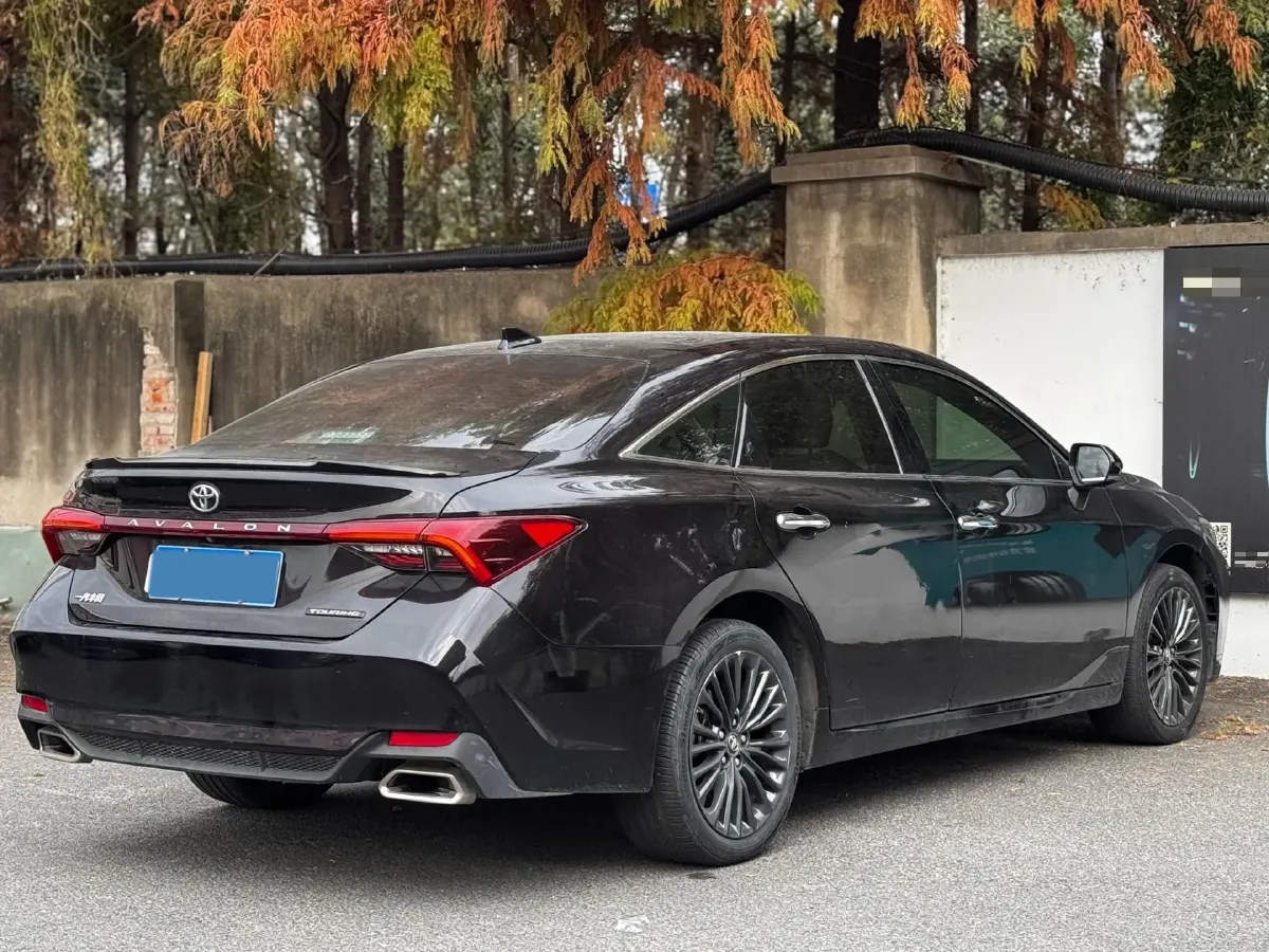 2019 Toyota Avalon 2.5L 209HP L4 8AT,autocango,china used car exporter,china ev exporter,chinese used car exporter,chinese used ev exporter
