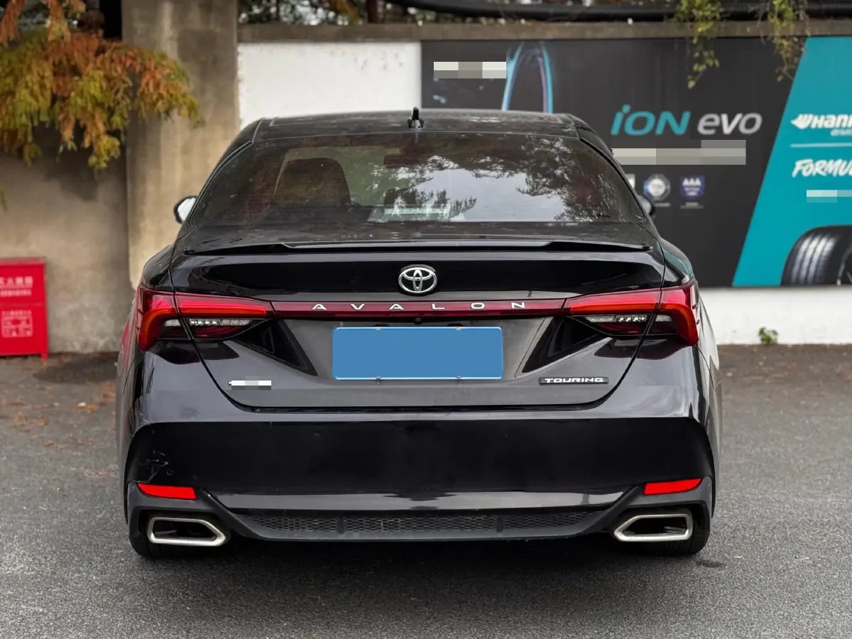 2019 Toyota Avalon 2.5L 209HP L4 8AT,autocango,china used car exporter,china ev exporter,chinese used car exporter,chinese used ev exporter