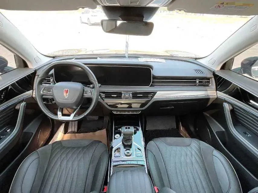 2022 HongQi HS5 2.0T 224HP L4 6AT,autocango,china used car exporter,china ev exporter,chinese used car exporter,chinese used ev exporter