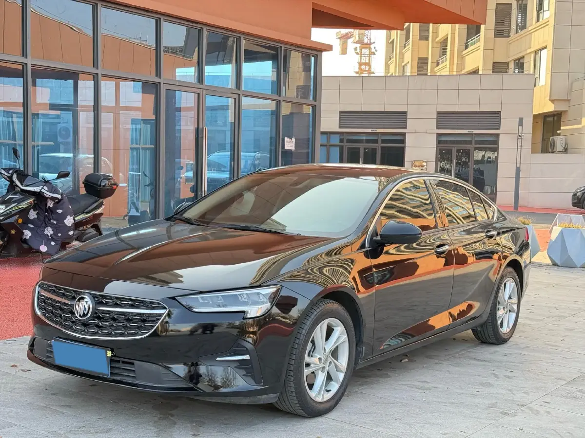 2022 Buick Regal 1.5T 169HP L4 9AT