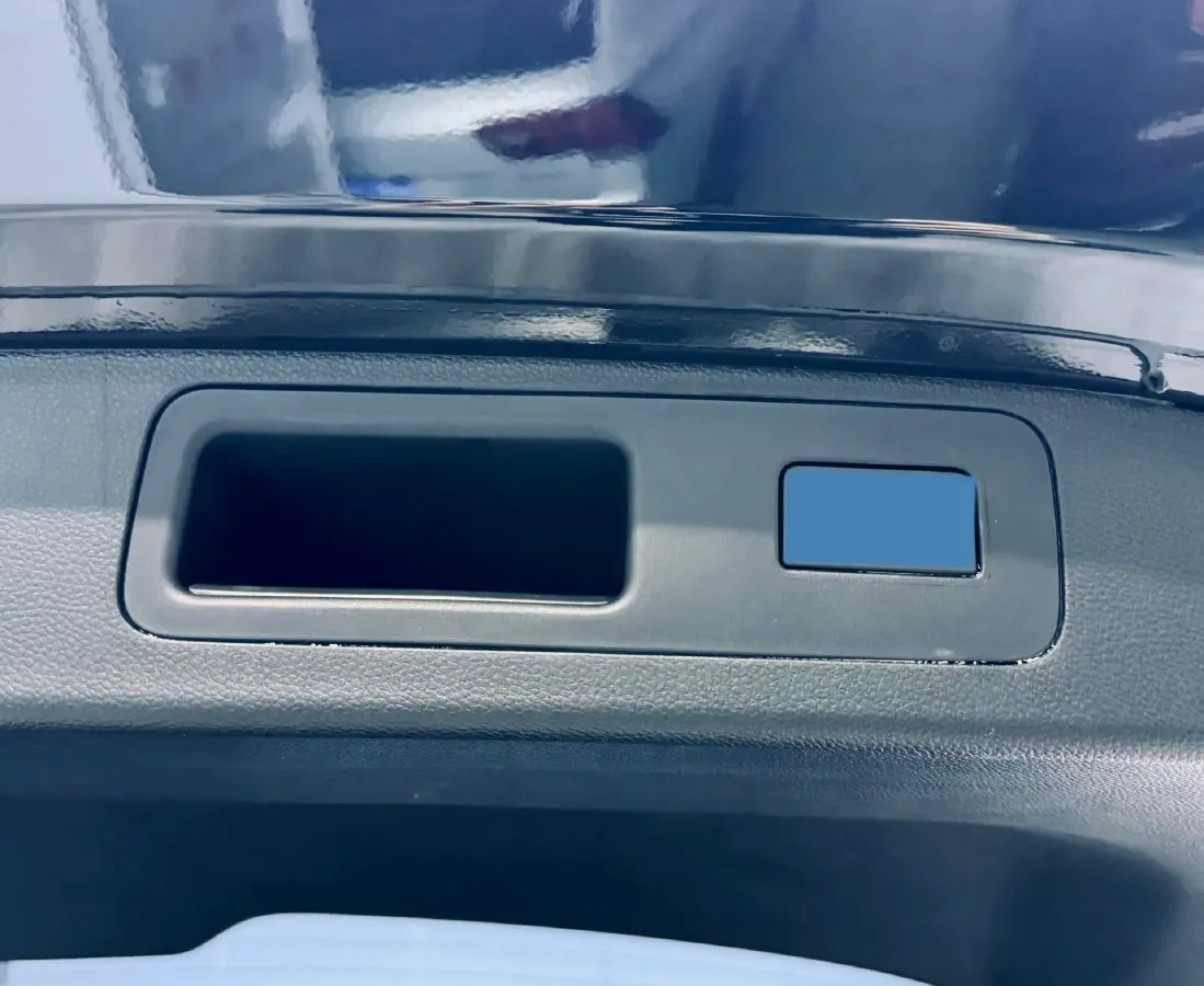 2023 Geely Okavango L 2.0T 218HP L4 7DCT,autocango,china used car exporter,china ev exporter,chinese used car exporter,chinese used ev exporter