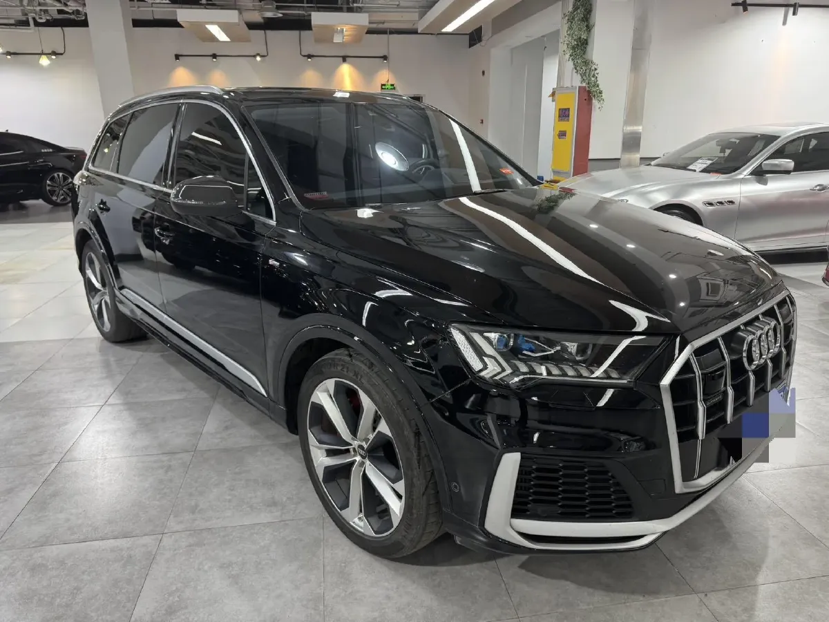 2023 Audi Q7 3.0T 340HP V6 8AT,autocango,china used car exporter,china ev exporter,chinese used car exporter,chinese used ev exporter