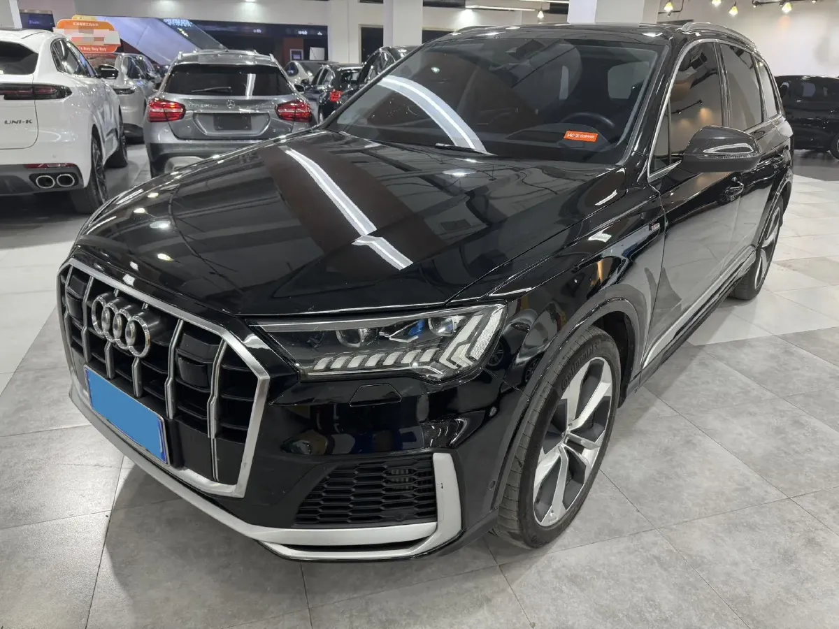 2023 Audi Q7 3.0T 340HP V6 8AT,autocango,china used car exporter,china ev exporter,chinese used car exporter,chinese used ev exporter