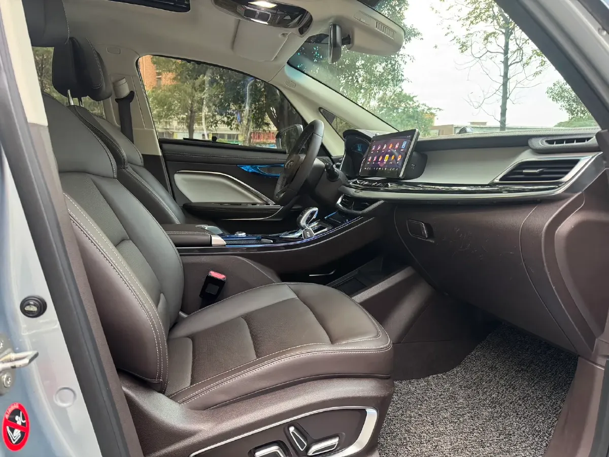 2019 Geely JiaJi 1.5T 177HP L3 7DCT,autocango,china used car exporter,china ev exporter,chinese used car exporter,chinese used ev exporter