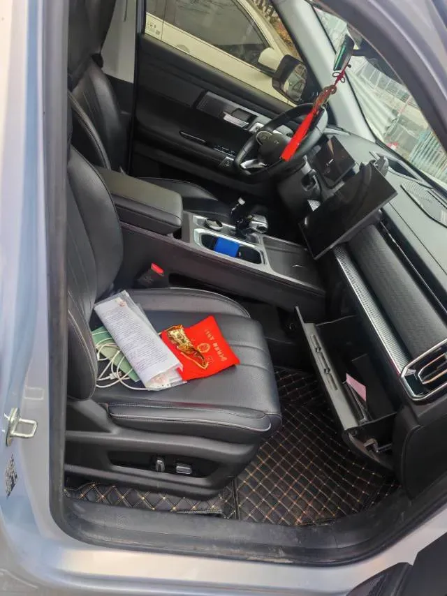 2023 Chery Exploration 06 1.6T 197HP L4 7DCT,autocango,china used car exporter,china ev exporter,chinese used car exporter,chinese used ev exporter