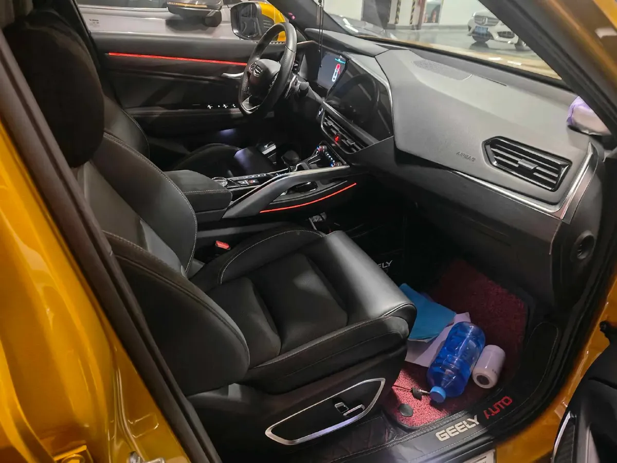 2020 Geely Tugella 2.0T 238HP L4 8AT,autocango,china used car exporter,china ev exporter,chinese used car exporter,chinese used ev exporter