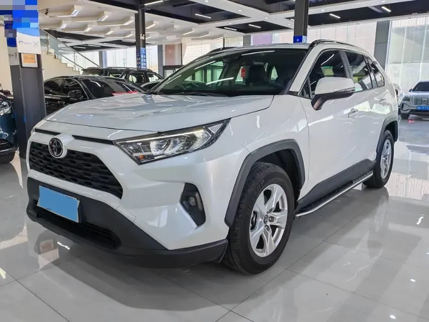2023 Toyota RAV4 2.0L 171HP L4 CVT,autocango,china used car exporter,china ev exporter,chinese used car exporter,chinese used ev exporter