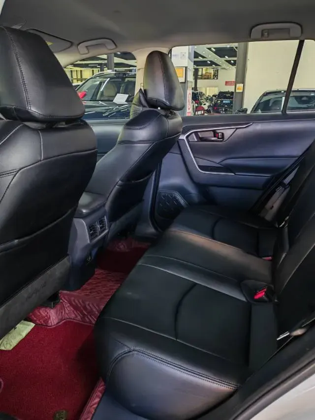 2023 Toyota RAV4 2.0L 171HP L4 CVT,autocango,china used car exporter,china ev exporter,chinese used car exporter,chinese used ev exporter