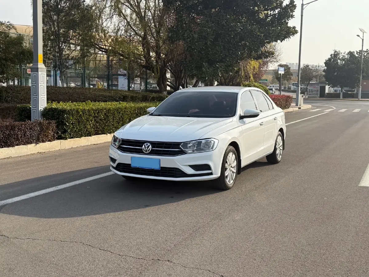2020 Volkswagen Bora 1.5L 113HP L4 5MT