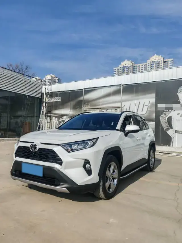 2022 Toyota RAV4 2.0L 171HP L4 CVT