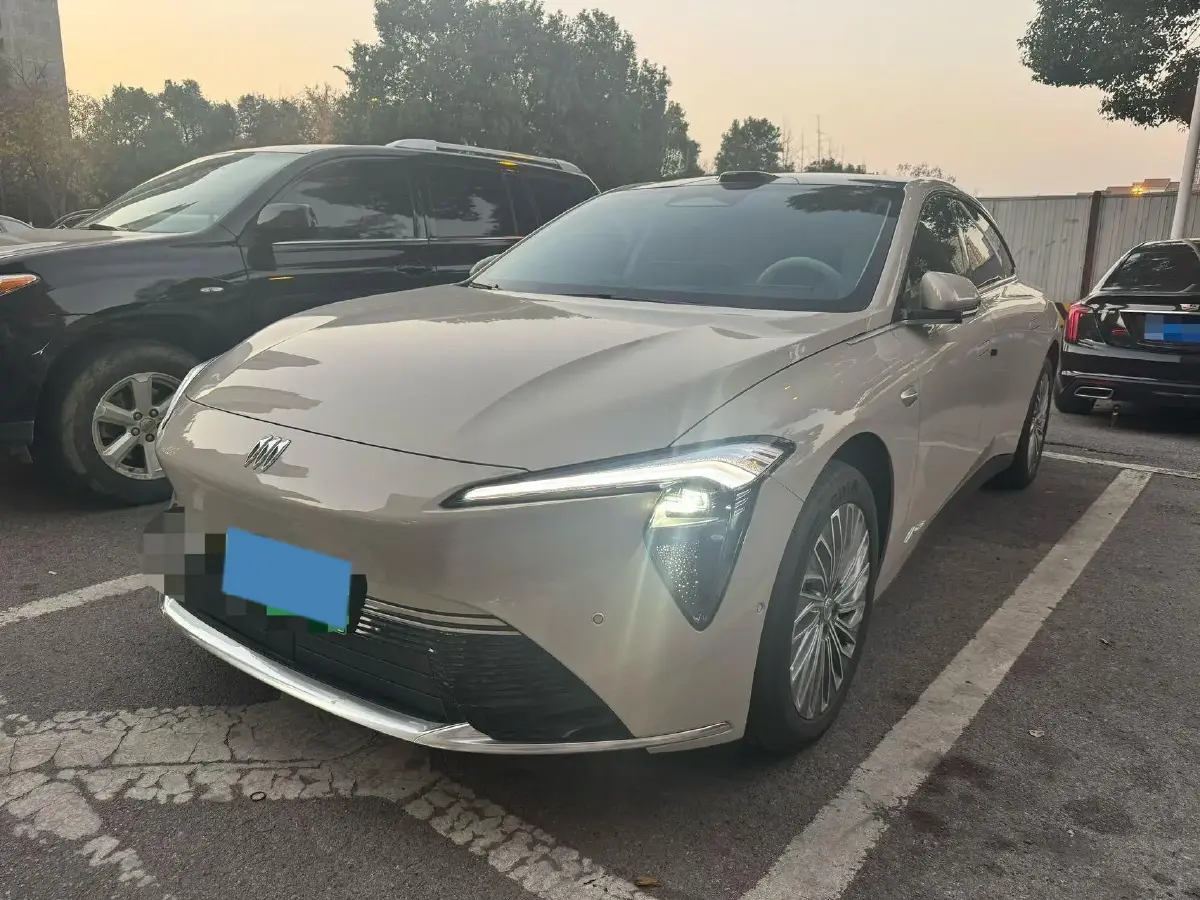 2026 Avatr 07 1.5T 156HP L4 REEV