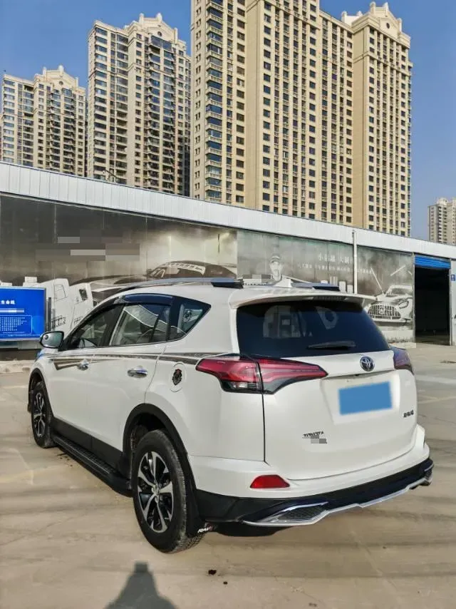 2019 Toyota Camry 2.0L 178HP L4 CVT,autocango,china used car exporter,china ev exporter,chinese used car exporter,chinese used ev exporter