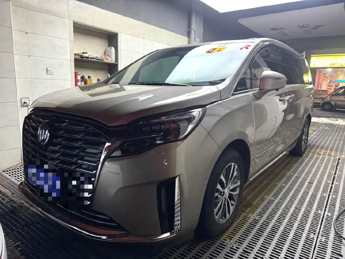 2023 Buick GL8 2.0T 237HP L4 9AT,autocango,china used car exporter,china ev exporter,chinese used car exporter,chinese used ev exporter